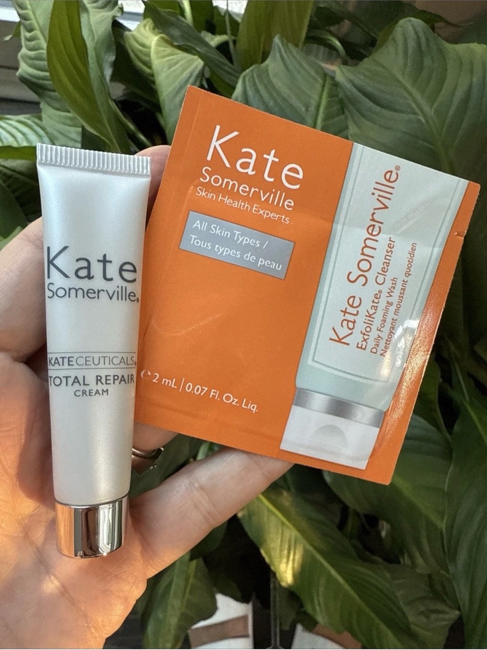 KATE SOMERVILLE KateCeuticals Total Repair Cream .25 OZ /7.5ml TRAVEL Sz +Sample